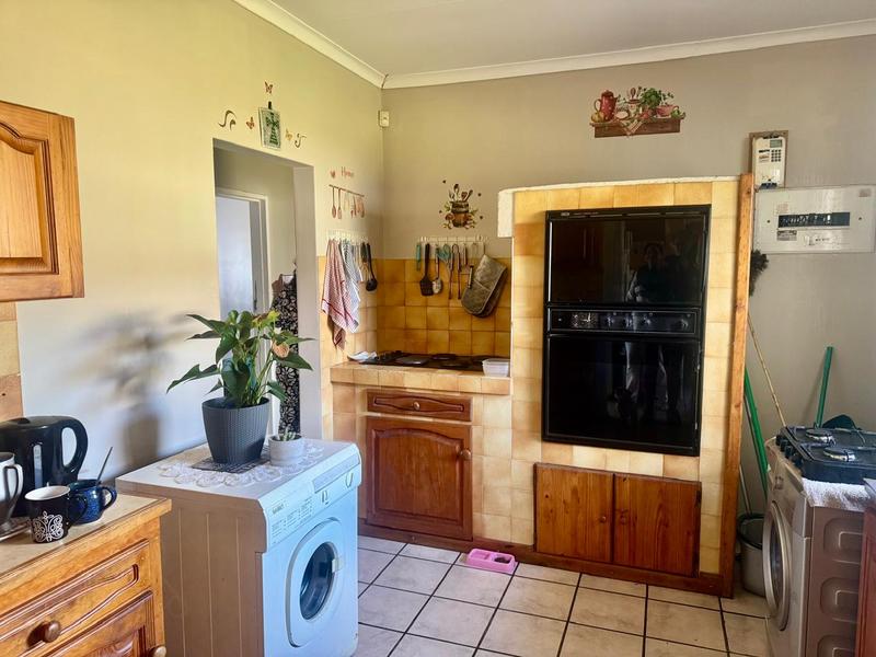 3 Bedroom Property for Sale in Heiderand Western Cape